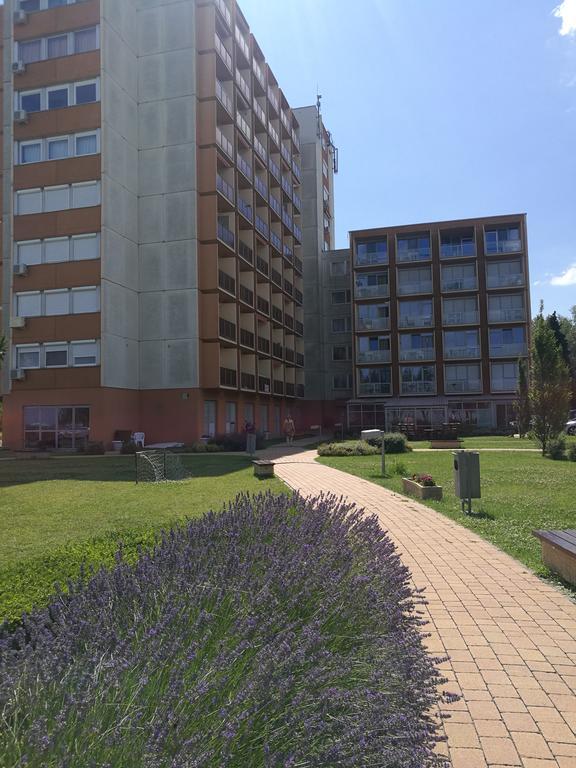 Hanga Apartman Siófok Eksteriør billede
